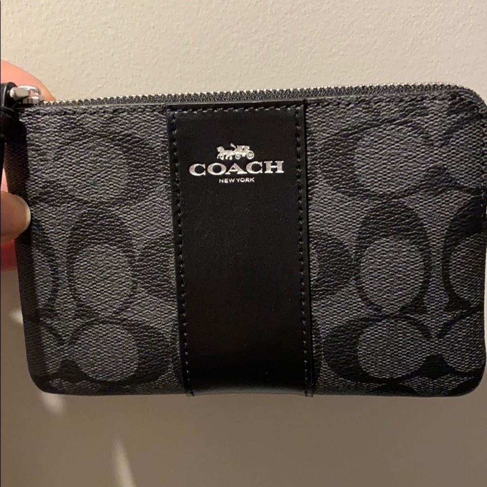 NWT Coach wallet/wristlet